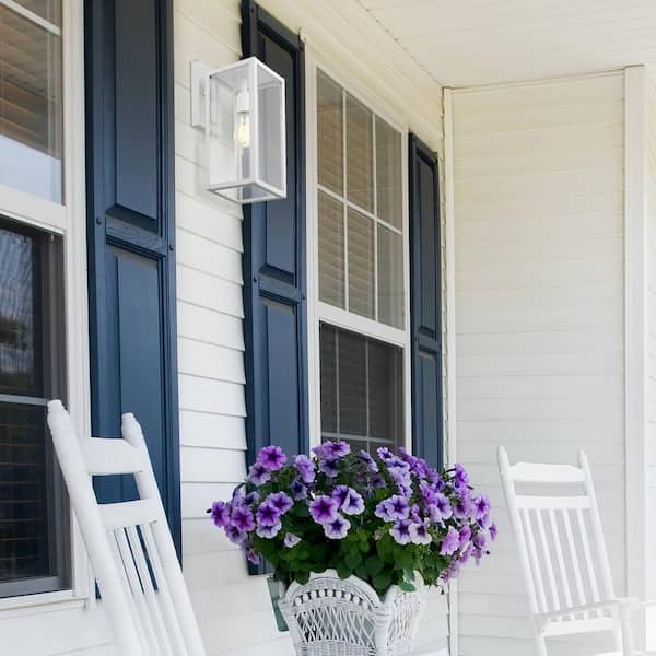 Bowery  Matte White Farmhouse Indoor/Outdoor 1-Light Wall Sconce with Clear Glass Shade