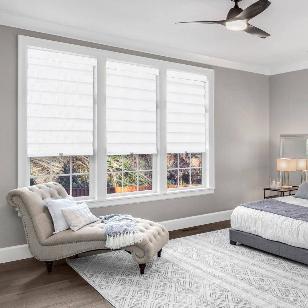 https://images.thdstatic.com/productImages/aa7b1504-945c-48ea-8d43-2c2e735a6d99/svn/basic-arctic-chicology-roller-shades-zsba4472-c3_1000.jpg