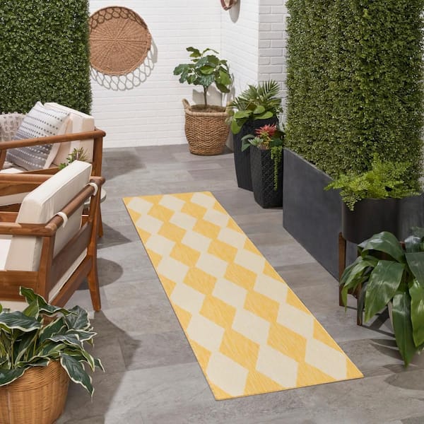 Positano Yellow 2 ft. x 6 ft. Diamond Contemporary Runner Area Rug