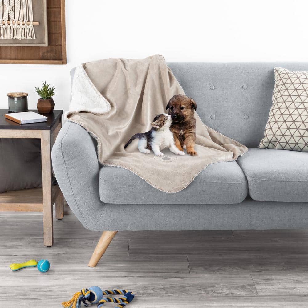 Tan Reversible Sherpa Fleece Waterproof Dog Blanket 30x40 Inch