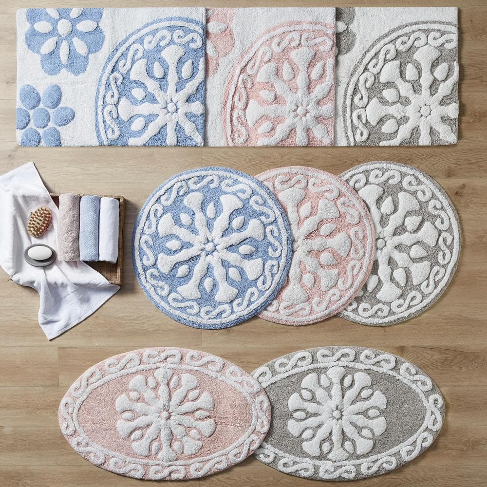 Casablanca Medallion Pink Cotton Tufted Bath Rug