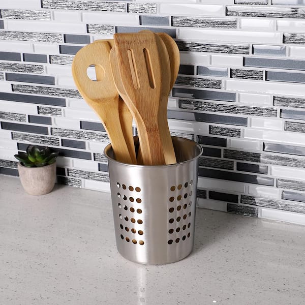 https://images.thdstatic.com/productImages/aaa7f6d5-1323-48a9-8a9f-7cc5df64c450/svn/silver-home-basics-utensil-holders-hdc77546-1f_600.jpg