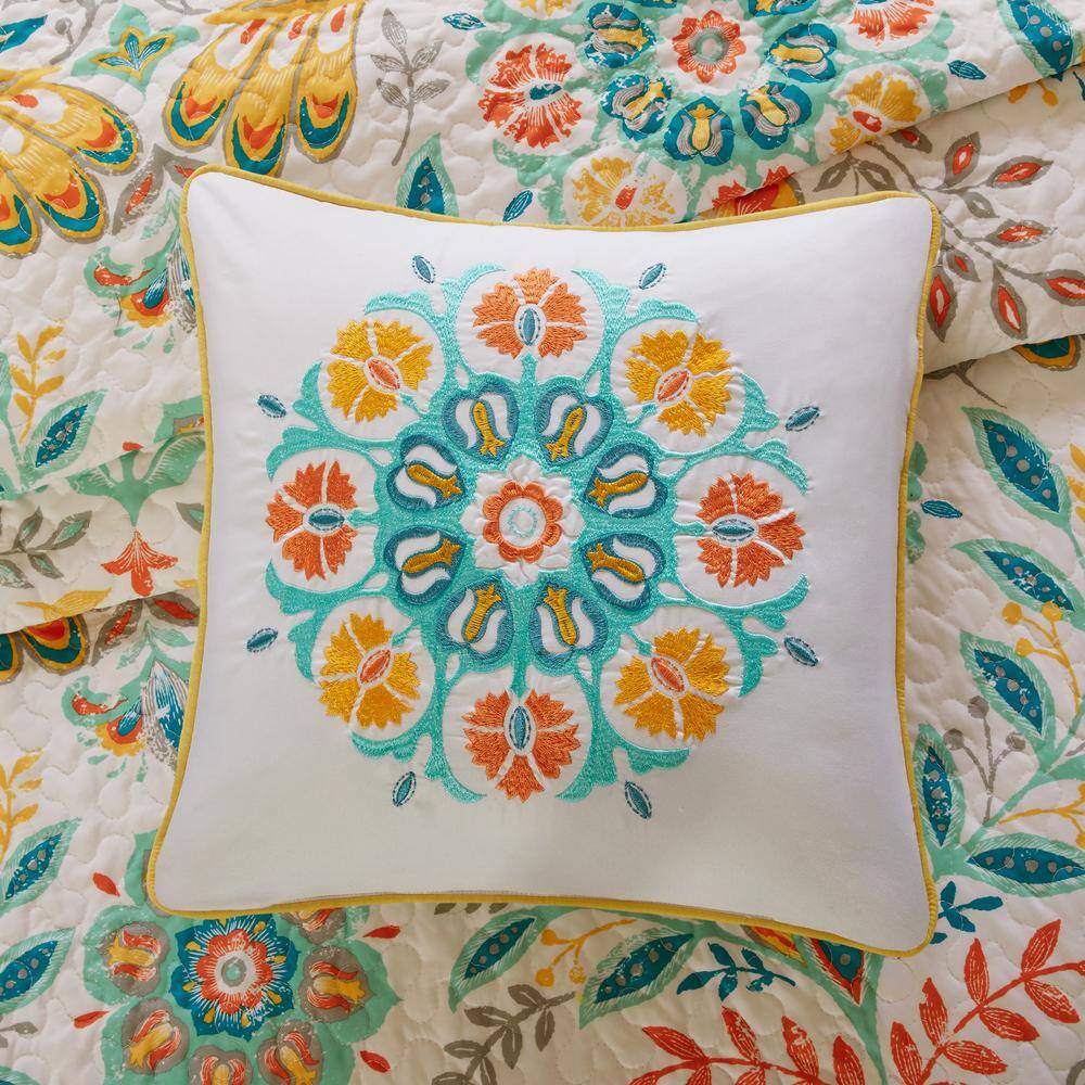 Bright Boho Medallion Full Microfiber Reversible Quilt Set
