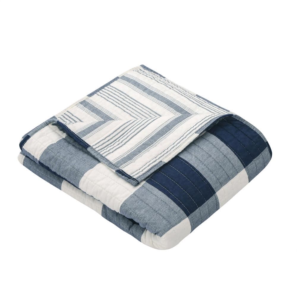 LEVTEX HOME Camden Navy Checked Quilted Cotton Throw Blanket L17212QT