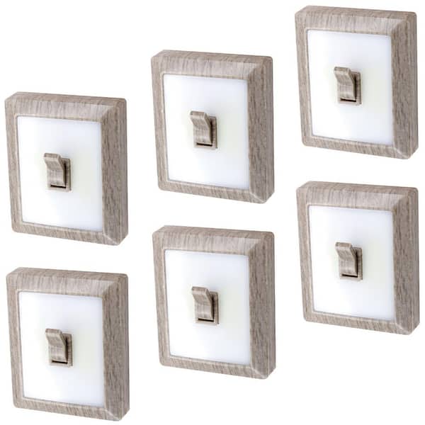 Pinegreen Lighting 3-Watt 100 Lumens Battery Powered Integrated LED Switch Puck Light, Wood Grain 6 Pack