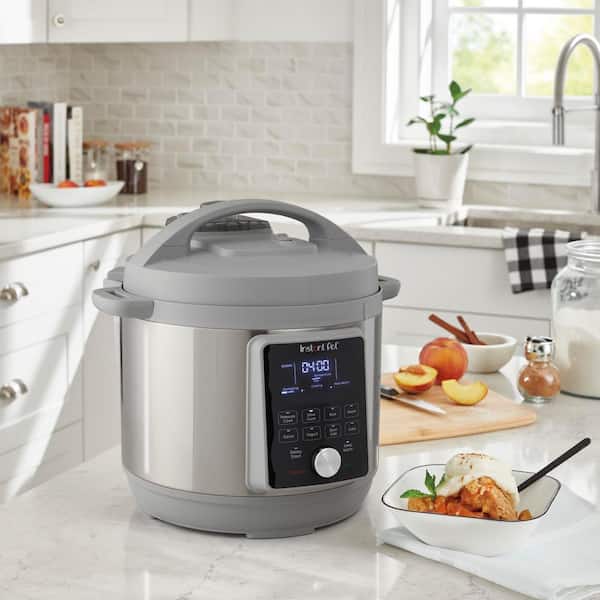 https://images.thdstatic.com/productImages/aaafa45b-dec3-4d52-8a1e-6c20825a6c9d/svn/stainless-steel-instant-pot-electric-pressure-cookers-112-0156-01-a0_600.jpg