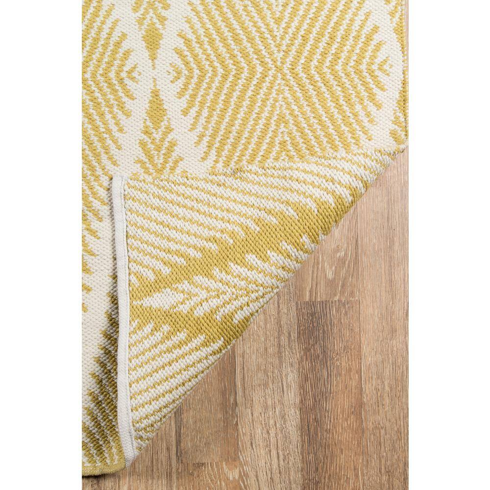 Citron Yellow Diamond Pattern Synthetic Area Rug 5' x 7'
