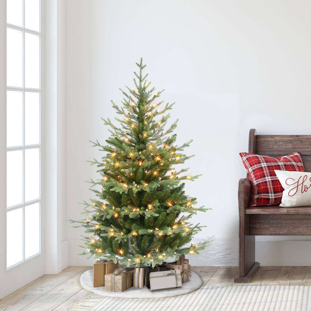 4.5 ft Pre-lit Green Balsam Fir Christmas Tree with Clear Lights