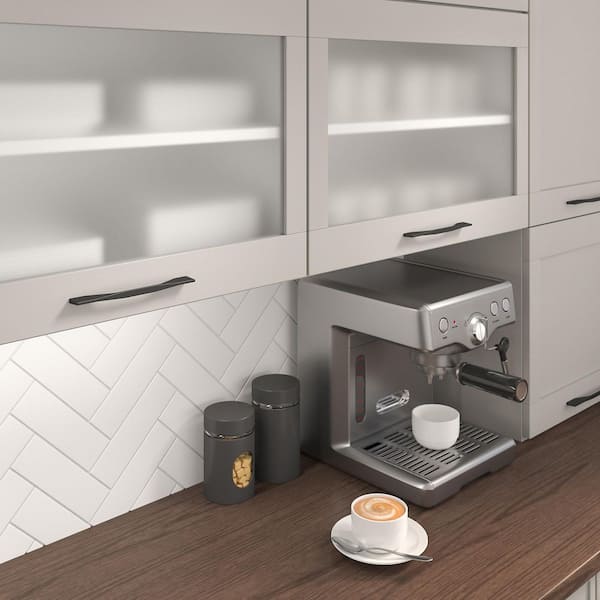Creston Collection 6-5/16 in. or 7-9/16 in. (160 mm or 192 mm) Modern Matte Black Rectangular Cabinet Bar Pull