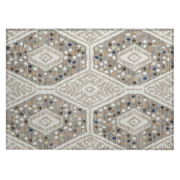 Chantille Machine Washable Indoor/Outdoor Abstract ACN2457 Ivory 2 ft. x 3 ft. Accent Rug