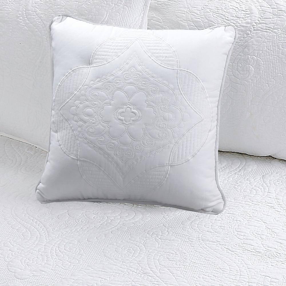 White Microfiber Twin Reversible Daybed Quilt Set