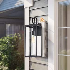 Foothill 22.48 in 1-Light Matte Black Outdoor Wall Lantern Sconce with Clear Glass with Dusk to Dawn