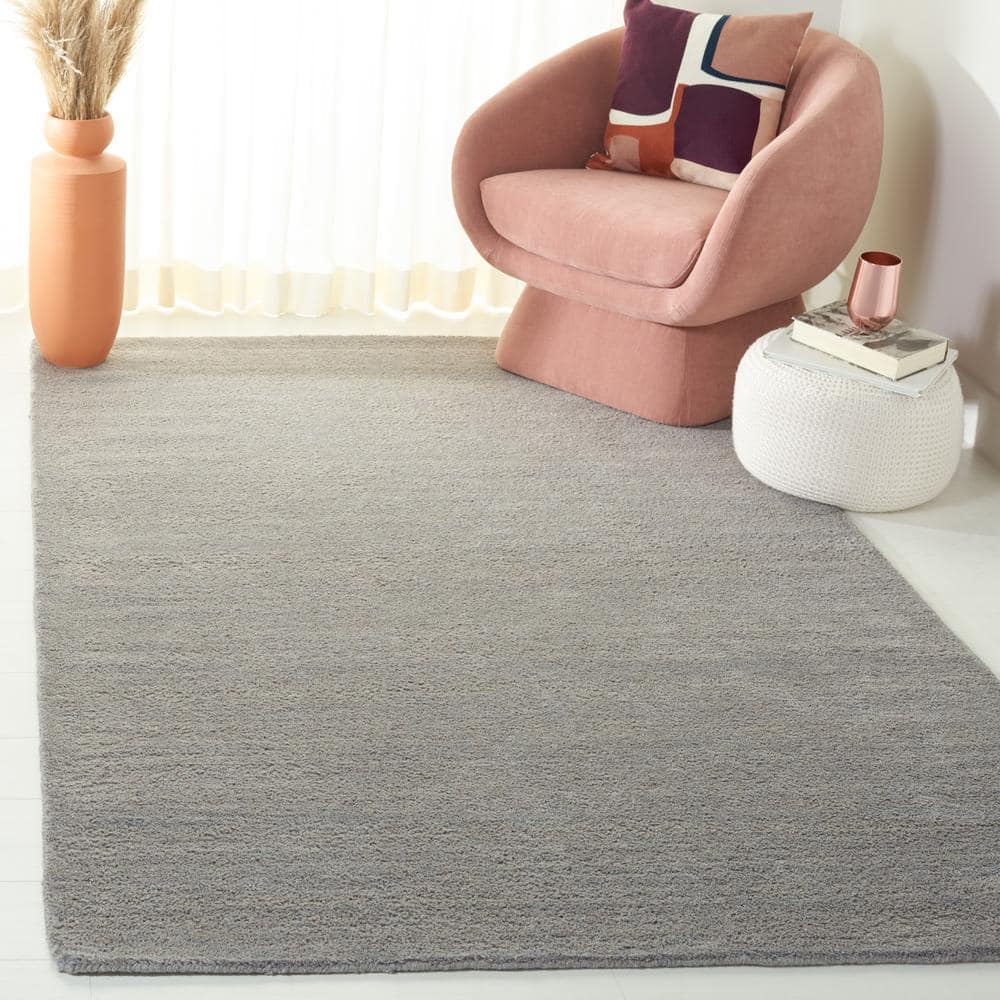 Hand-Loomed Gray Wool Rectangular Accent Rug 36" x 5"