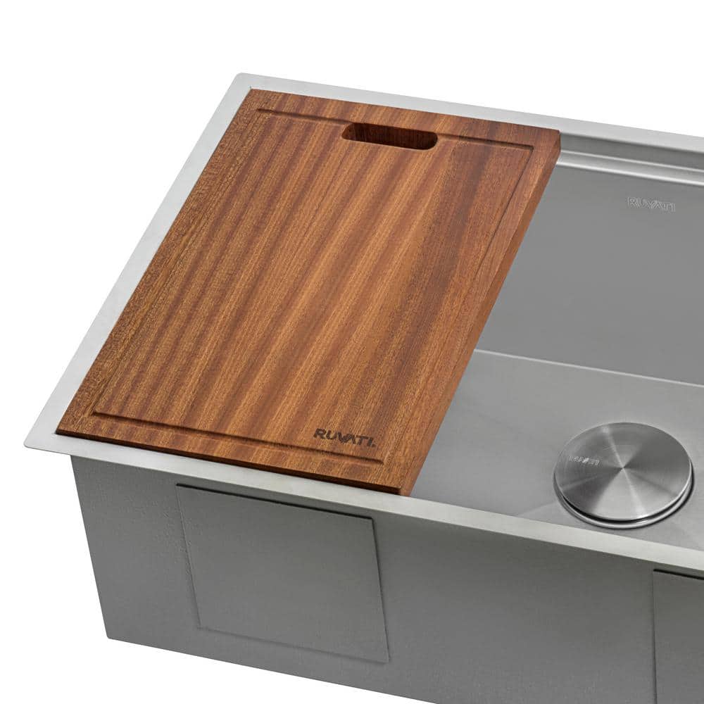 Ruvati Mahogany 17" Rectangular Wood Cutting Board