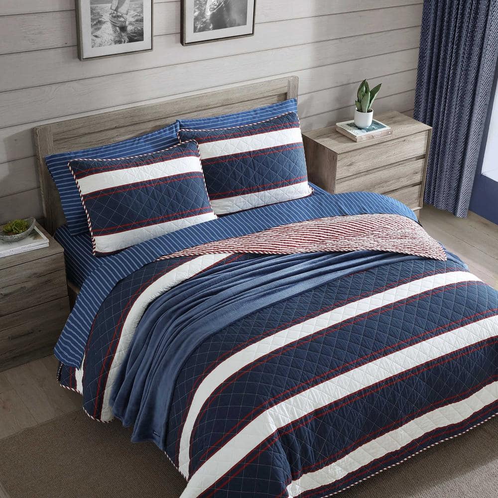 Blue Mirage Cotton Reversible Twin Quilt Set
