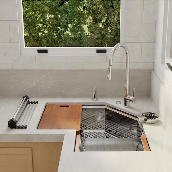 S STRICTLY KITCHEN + BATH RCORB3030WS-Stainless 16 Gauge 30