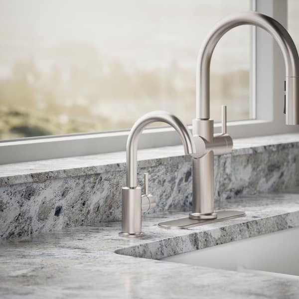 Contemporary Single-Handle Beverage Faucet in Vibrant Stainless Steel