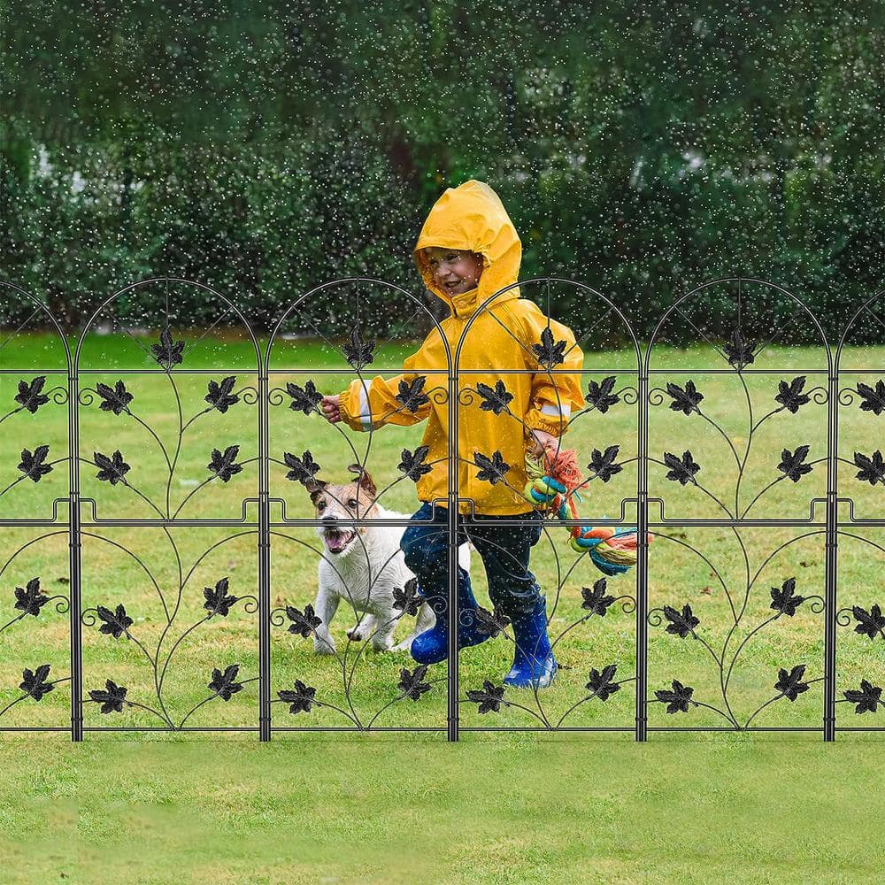 Black Metal Decorative Garden Border Fence Panels