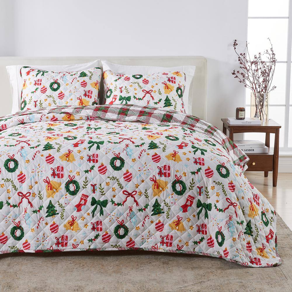 White Cheerful Colorful Christmas 2 Piece Microfiber Quilt Set, Twin / Twin XL