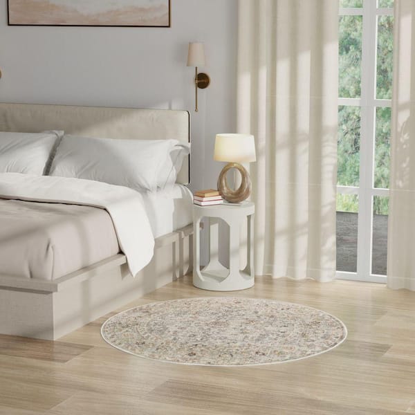Oushak Home Light Grey 4 ft. x 4 ft. Floral Traditional Round Area Rug