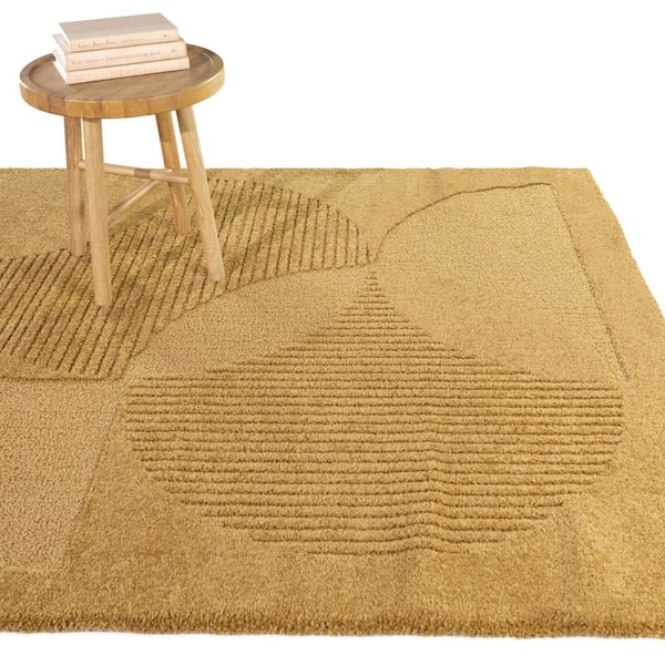 Ascalon Gold 5 ft. x 7 ft. Geometric Area Rug
