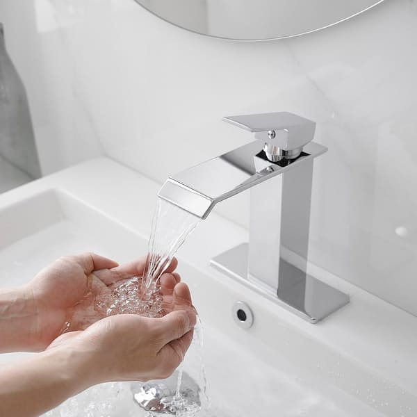 Single Handle Single Hole Bathroom Faucet with Deckplate Included and Spot Resistant with drain in Polished Chrome