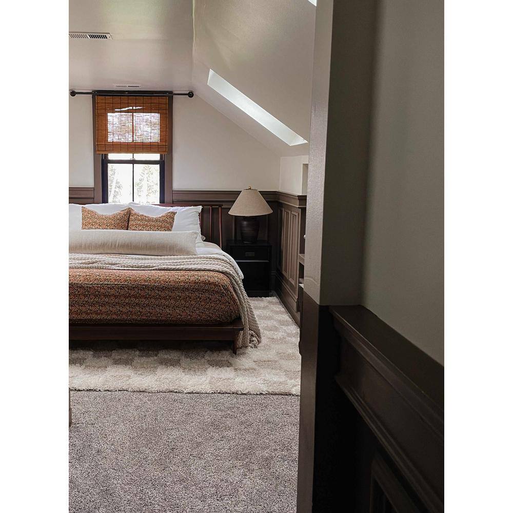 Light Brown Geometric Shag Runner Rug 2'7" x 7'3"