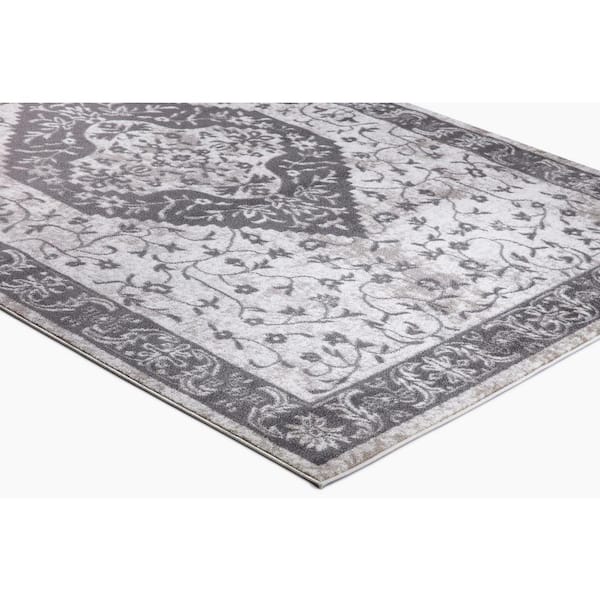 Jefferson Collection Pearl Heriz Ivory 5 ft. x 7 ft. Medallion Area Rug