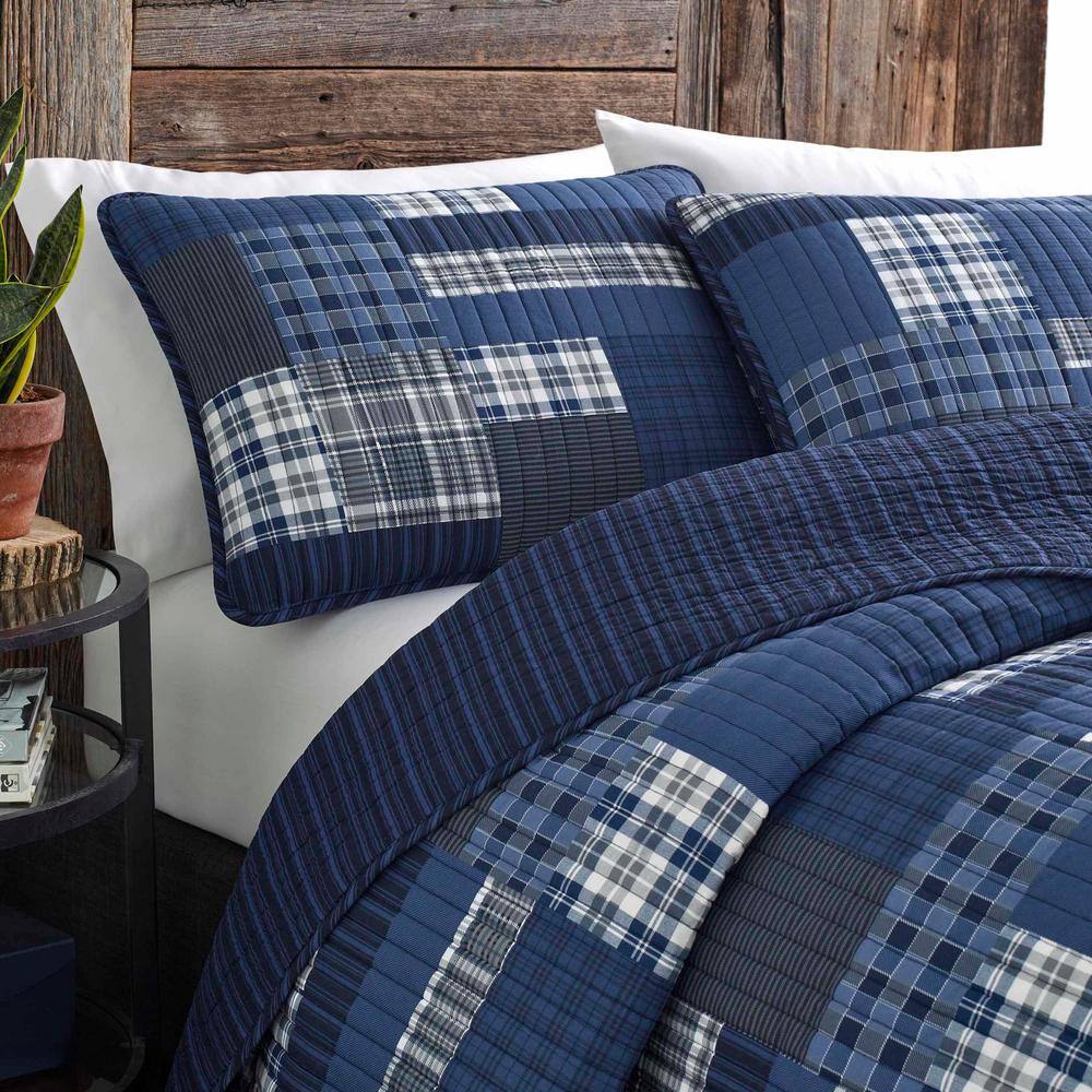 Eastmont Twin Blue Cotton Reversible Quilt Set
