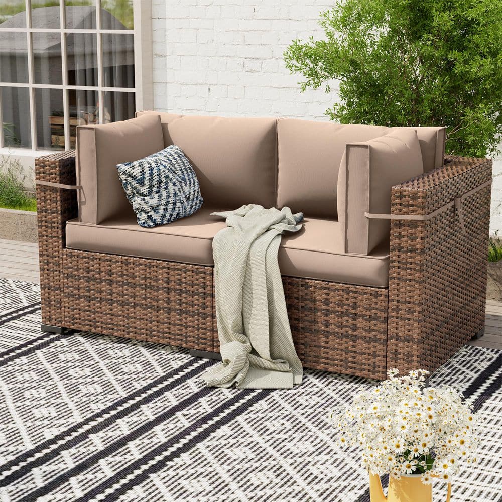 poteban-outdoor-couches-bt-a-