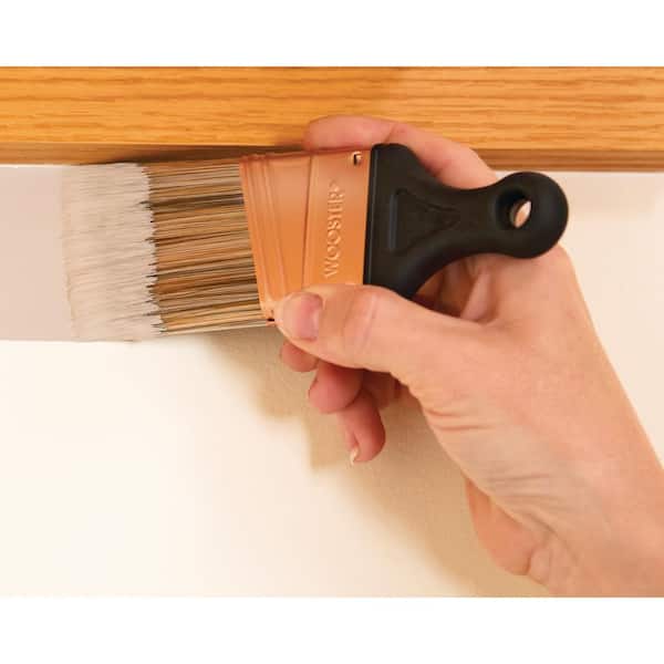 Wooster 2-1/2 in. Pro Nylon/Polyester Thin Angle Sash Brush
