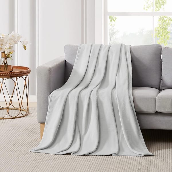 Ultra Plush Polyester Grey 50 x 70 Throw