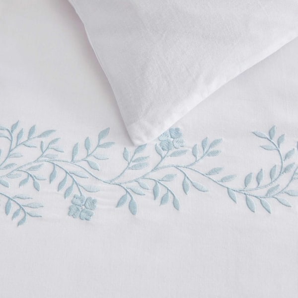 MARTHA STEWART Garden Path Embroidery 3-Piece White/Winter Blue