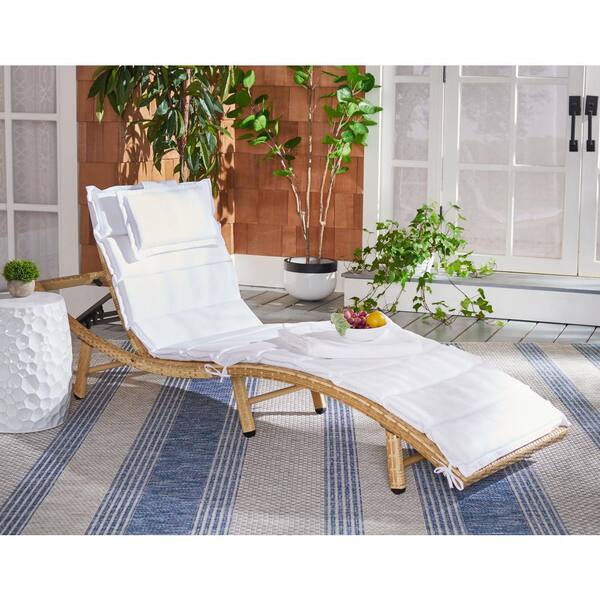 Safavieh discount chaise lounge