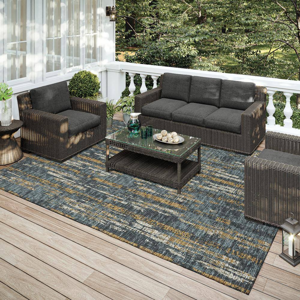 Gray and Gold Abstract Flat Woven Synthetic Rug 3' x 5'