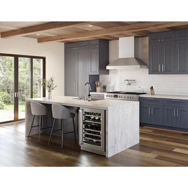 Zephyr Titan 54 in. 650 CFM Ducted Wall Mount Range Hood with