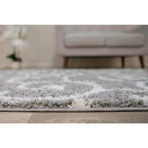 Cozy Soft Floral Shag Light Gray 5 ft. 3 in. x 7 ft. 3 in. Indoor Area Rug