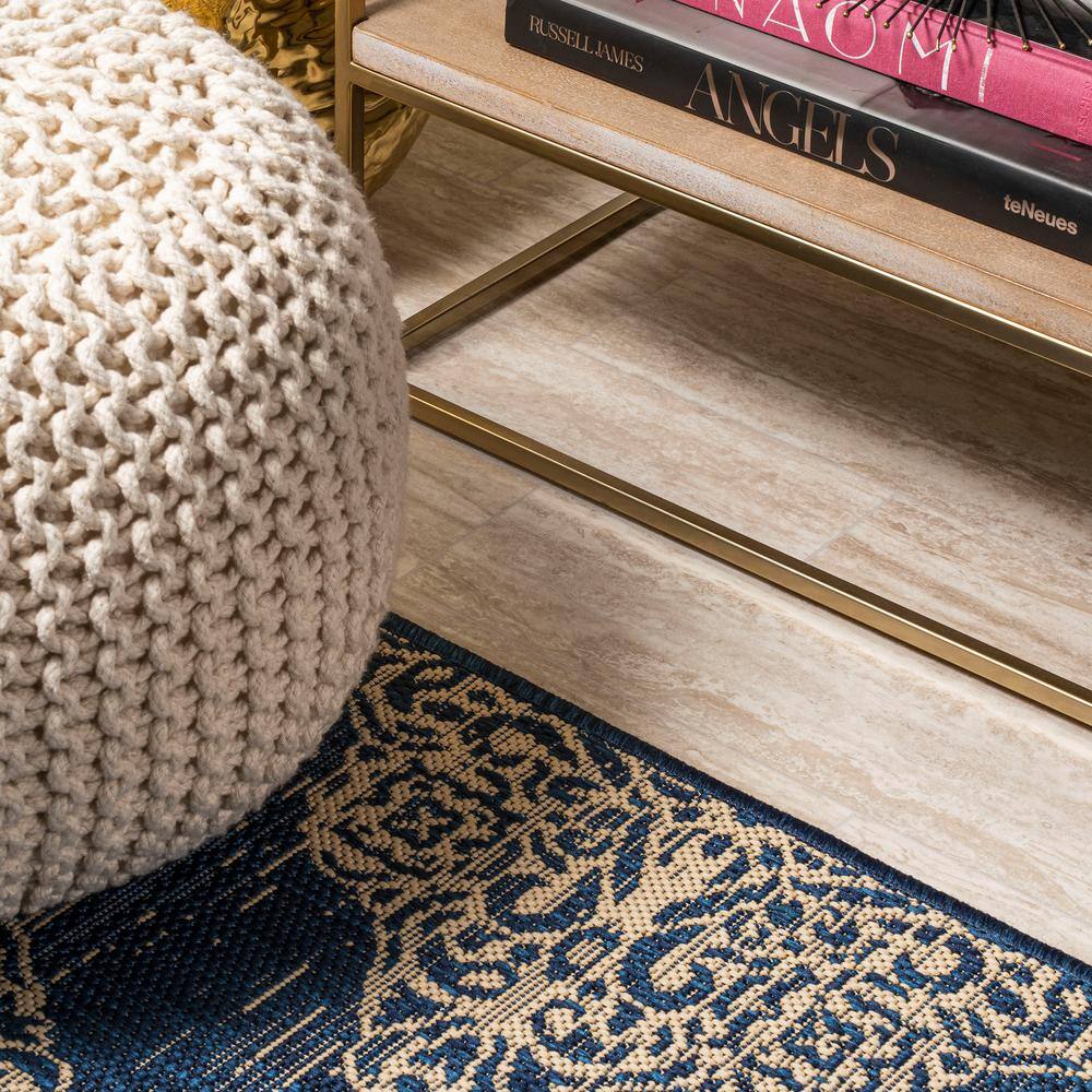 Navy/Beige Medallion 4'x6' Reversible Indoor/Outdoor Rug