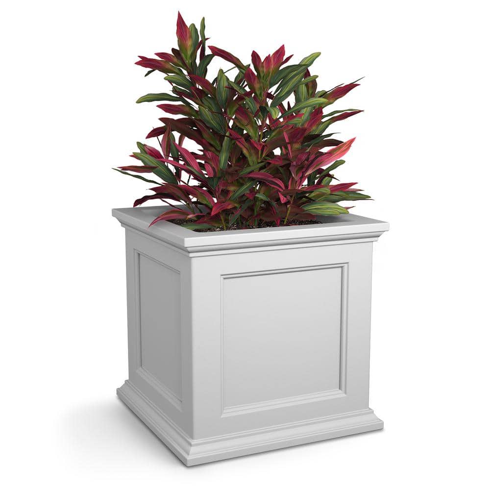 Fairfield Square White Self-Watering Polyethylene Planter 22"