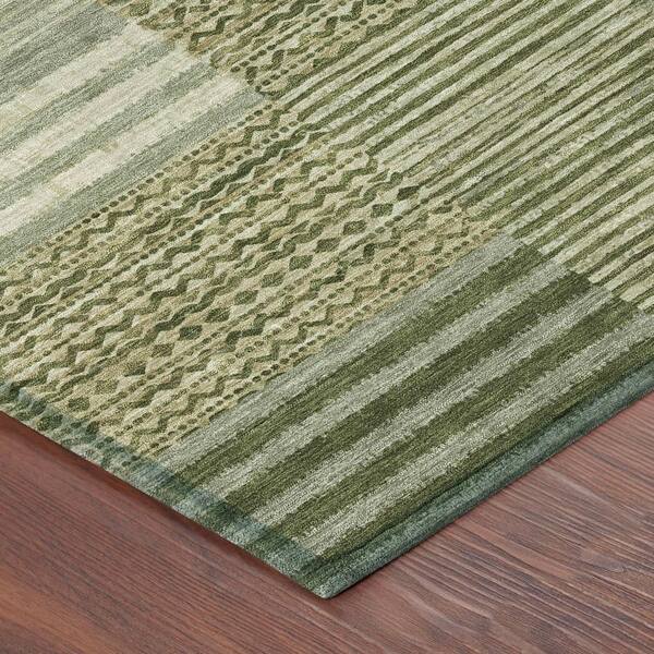 Chantille Machine Washable Indoor/Outdoor Abstract ACN2749 Green 2 ft. x 3 ft. Accent Rug
