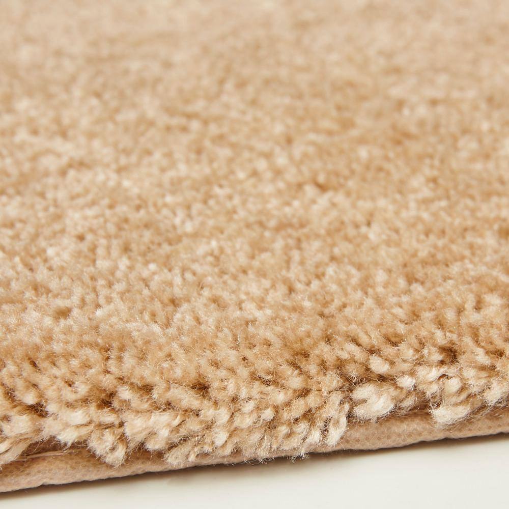 Tan Polyester Flat Pile Machine-Made Bath Rug