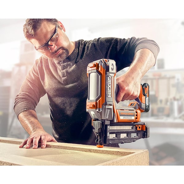 VEVOR Cordless Finish Nailer 20V Cordless Brad Nailer Kit with 16GA Nails Battery and Charger Tool-Free Jam Release Battery Powered Nail Framing