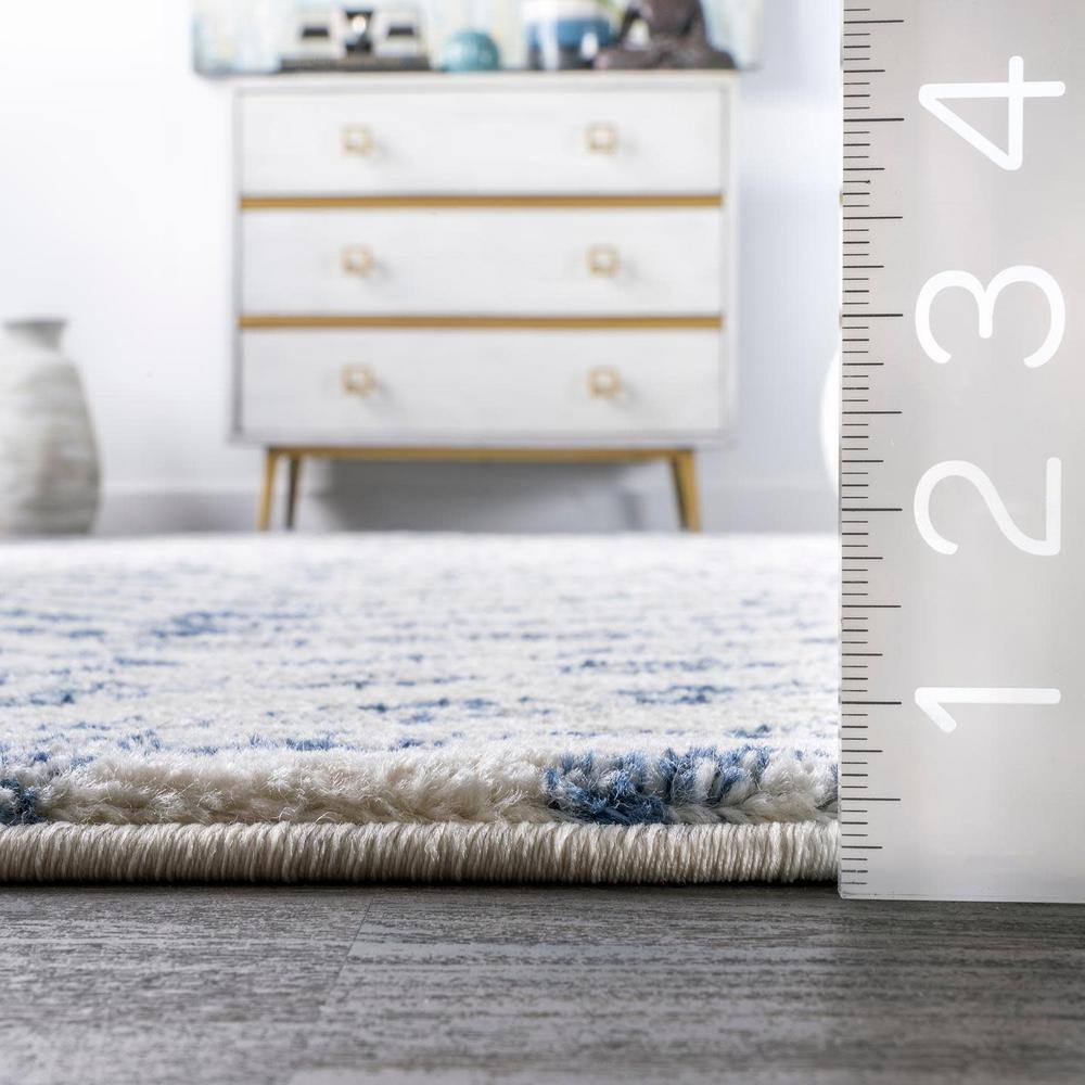 Reversible Geometric Blue Round Easy-Care Synthetic Rug