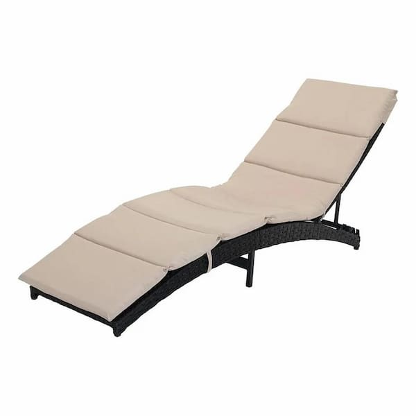 Clihome Foldable Wicker Patio Lounge Chair Outdoor Rattan Lounger Chaise with White Cushion