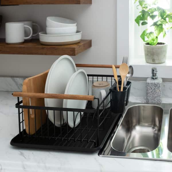 https://images.thdstatic.com/productImages/aba97b54-fb0e-4dc9-8cd6-585648b43ef7/svn/black-kitchen-details-dish-racks-15182-black-fa_600.jpg
