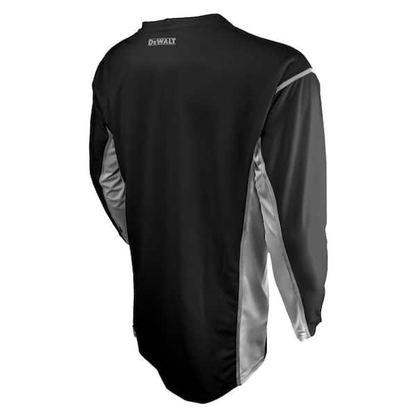 5x black t shirts