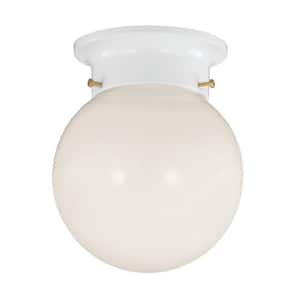 1-Light Ceiling Light in White Flush Mount