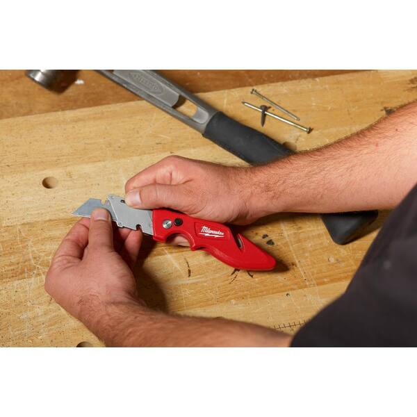 Milwaukee - Fastback Flip Utility Knife Set with Utility Blades (50-Pack)
