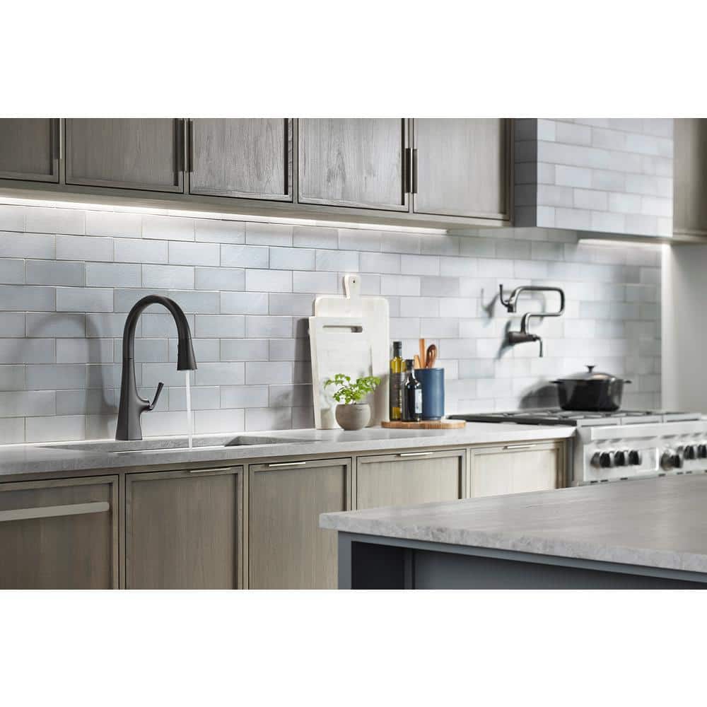 Matte Black Pull-Down Kitchen Faucet with Sprayhead