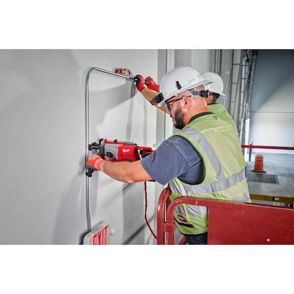 Milwaukee - M18 18V Lithium-Ion Brushless Cordless 1 in. SDS-Plus D-Handle Rotary Hammer w/M18 Dual Battery Blower & (2) Batteries